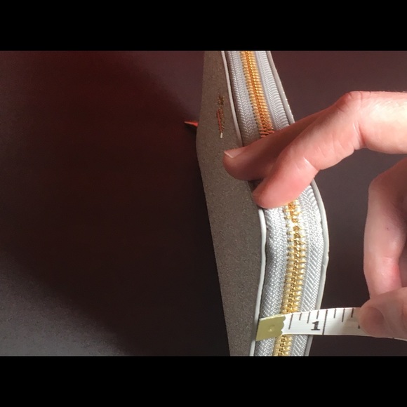 SALE! Kate Spade Silver BC Wallet NWT - Picture 5 of 7